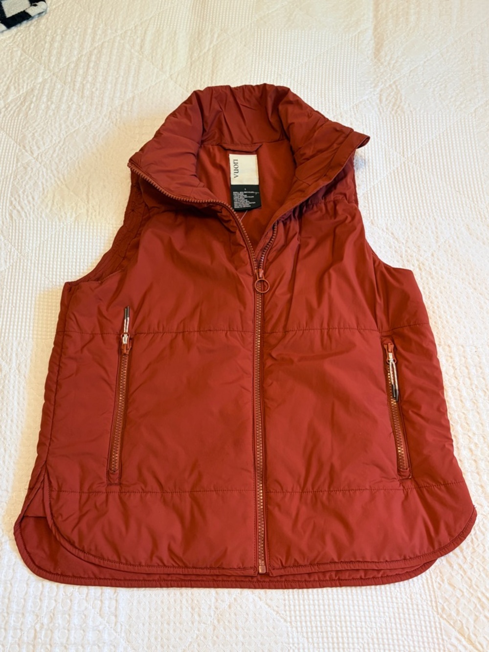 Vuori Canyon Insulated Vest size Small